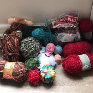 🧶 Yarn Stash Craft Clearout Bundle Sale!